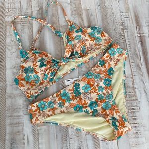 *NWT* CUPSHE Floral Bikini, Size L